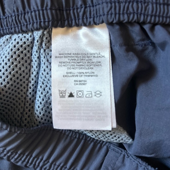 Columbia Blue Cargo Shorts with Elastic Waistband - Picture 10 of 12